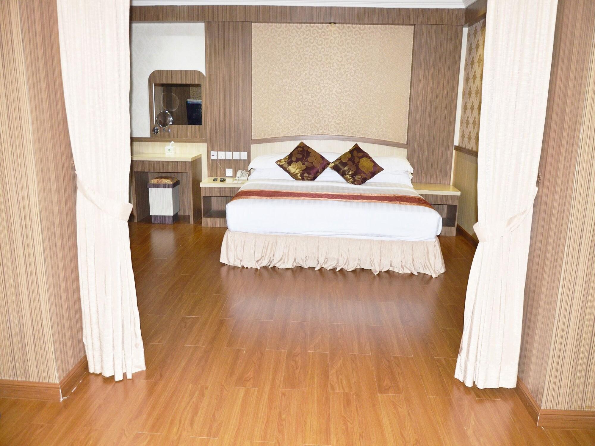 Formosa Hotel Batam Luaran gambar
