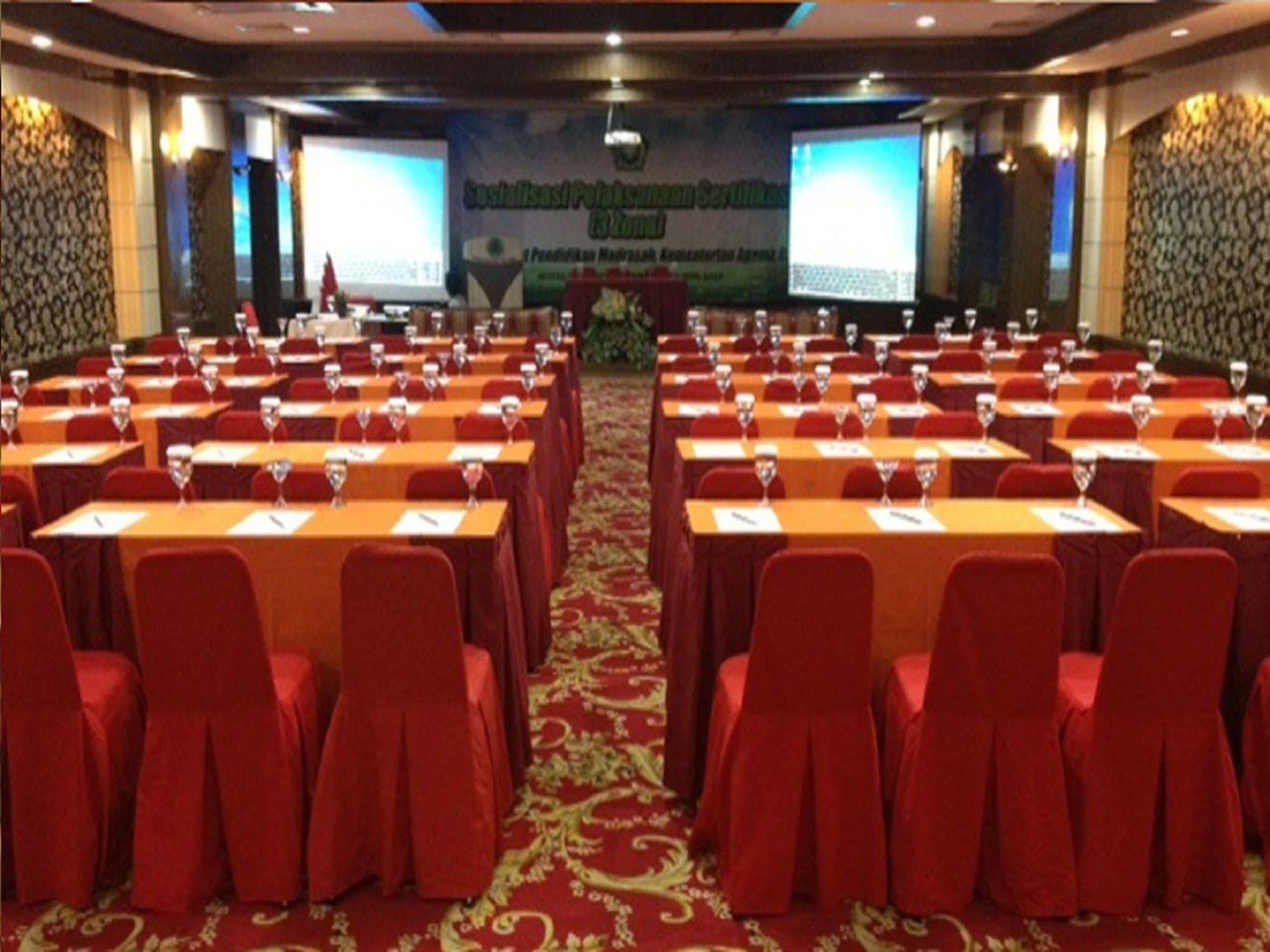 Formosa Hotel Batam Luaran gambar